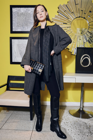 Winter Consignment Call: The Coats, Cashmere, and Knits We’re Looking for Now