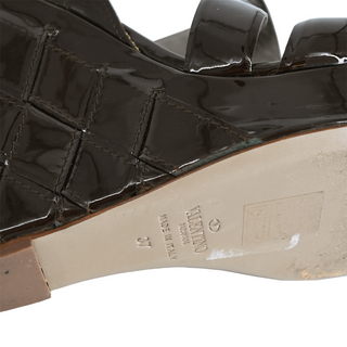 VALENTINO | Dark Brown Quilted Patent Sandals