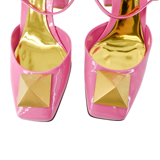 VALENTINO | One Stud Pink Patent Pumps