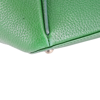 AKRIS | Kelly Green Leather Shoulder Bag