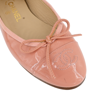 CHANEL | CC Pink Patent Ballet Flats