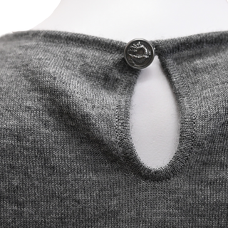 CHANEL | Cashmere Grey Sleeveless Top