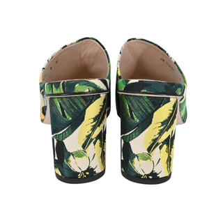 STUART WEITZMAN | Tropical Jacquard Floral Slides