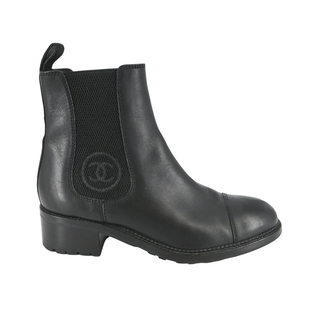 CHANEL | Black Leather CC Chelsea Booties