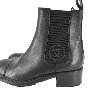 CHANEL | Black Leather CC Chelsea Booties