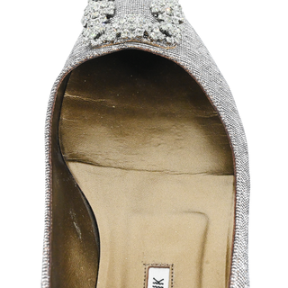 MANOLO BLAHNIK | Hangisi Metallic Embellished Pointed Flats