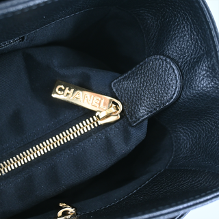 CHANEL | Black Executive Cerf Leather Tote