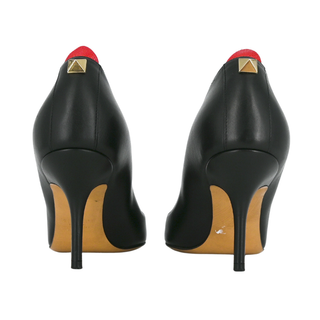 VALENTINO | Black Leather Pumps