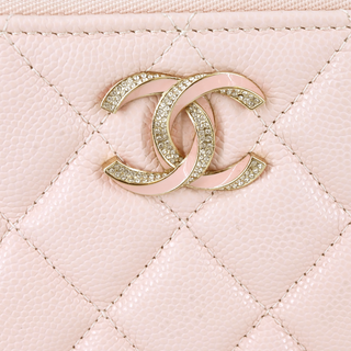 CHANEL | Light Pink Caviar Zip Pouch