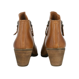 FRYE | Tan Leather Ankle Booties