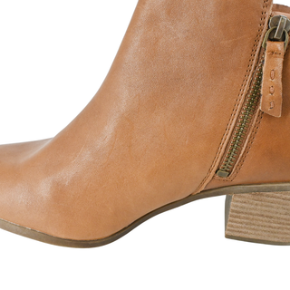 FRYE | Tan Leather Ankle Booties