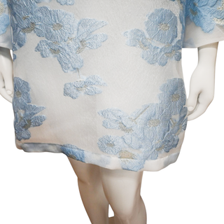 LA VIE STYLE HOUSE | Floral Jacquard Organza Mini Kaftan