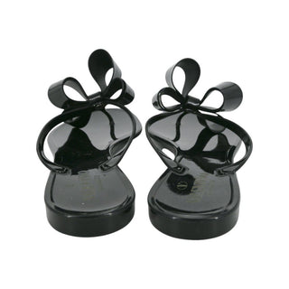 VALENTINO GARAVANI | Black Bow Jelly Thong Sandals