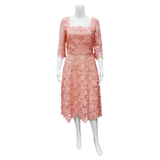 OSCAR DE LA RENTA | Pink Floral Lace Midi Dress