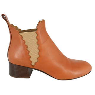 CHLOE | Tan Leather Scalloped-Trim Ankle Booties