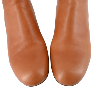 CHLOE | Tan Leather Scalloped-Trim Ankle Booties