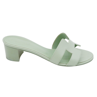 HERMES | Oasis Mint Leather Sandal Mules