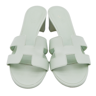 HERMES | Oasis Mint Leather Sandal Mules