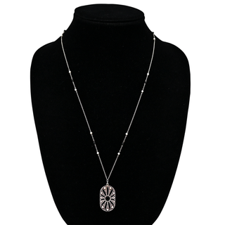 TIFFANY & CO | Ziegfeld Daisy Pendant Necklace