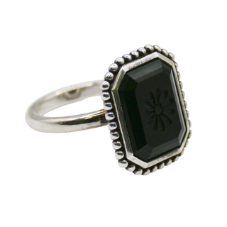 TIFFANY & CO | Ziegfeld Black Onyx Daisy Ring