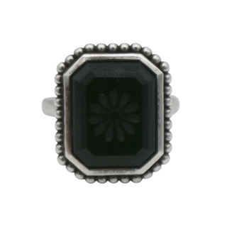 TIFFANY & CO | Ziegfeld Black Onyx Daisy Ring