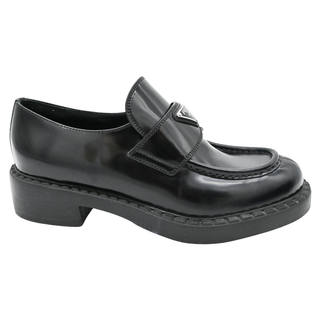 PRADA | Black Leather Logo Loafers