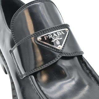 PRADA | Black Leather Logo Loafers