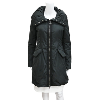 MONCLER | Black Saissac Guibbotto Down Coat