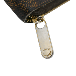 LOUIS VUITTON | Damier Ebene Zippy Organizer Wallet