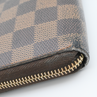 LOUIS VUITTON | Damier Ebene Zippy Organizer Wallet