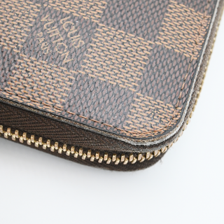 LOUIS VUITTON | Damier Ebene Zippy Organizer Wallet