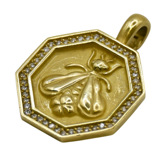 SLANE & SLANE | 18K Diamond Bee Enhancer Pendant