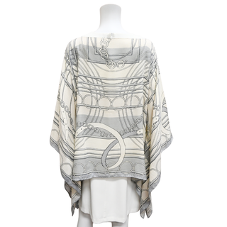 RANI ARABELLA | Light Gray Equestrian Poncho