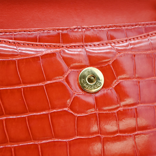 CHANEL | Red Alligator CC Leather Shoulder Bag