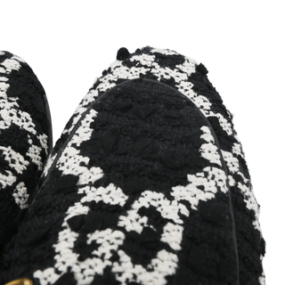 GUCCI | Jordaan Black & White GG Tweed Loafers
