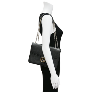GUCCI | Interlocking G Black Leather Shoulder Bag