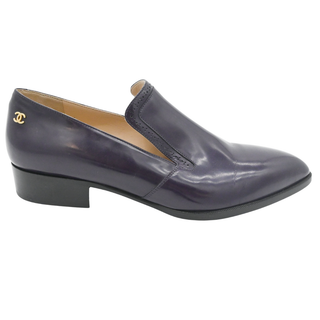 CHANEL | Purple Leather CC Loafers