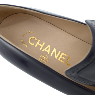 CHANEL | Purple Leather CC Loafers