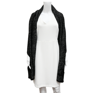 CHANEL | CC Black & White Knit Scarf