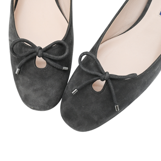 STUART WEITZMAN | Gray Suede Block Pumps