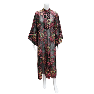 LA VIE STYLE HOUSE | Floral Embroidery Kaftan Maxi Dress