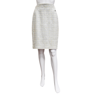 CHANEL | Metallic Gray Tweed Skirt