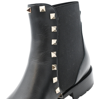 VALENTINO | Black Leather Rockstud Ankle Booties