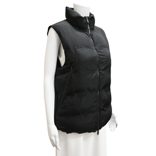 ON | All-Day Puffer Vest