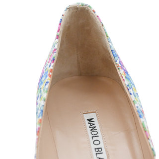 MANOLO BLAHNIK | BB Floral Pumps