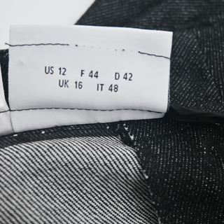 AKRIS PUNTO | Black Denim Pintuck Ankle Jeans