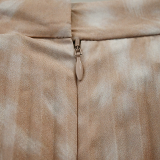 BURBERRY | Soft Fawn Deer Print Pleated Skirt