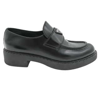 PRADA | Black Leather Logo Loafers