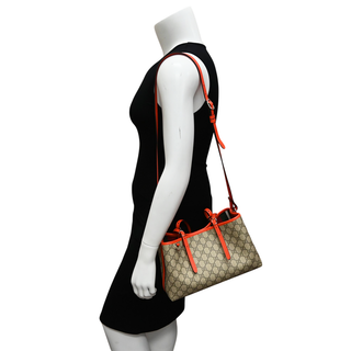 GUCCI | GG Emblem Medium Tote Bag
