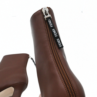 FENDI | Brown Leather FFreedom Zip Booties